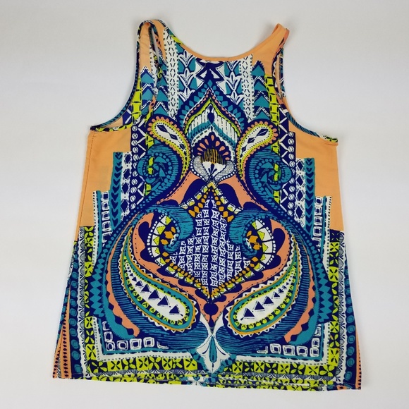 Sugar Free Light Weight Intricate Pattern Tank - Picture 4 of 4